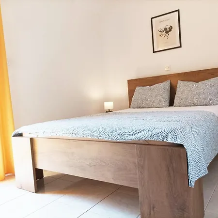 Lägenhet Slavica Olive 3 *